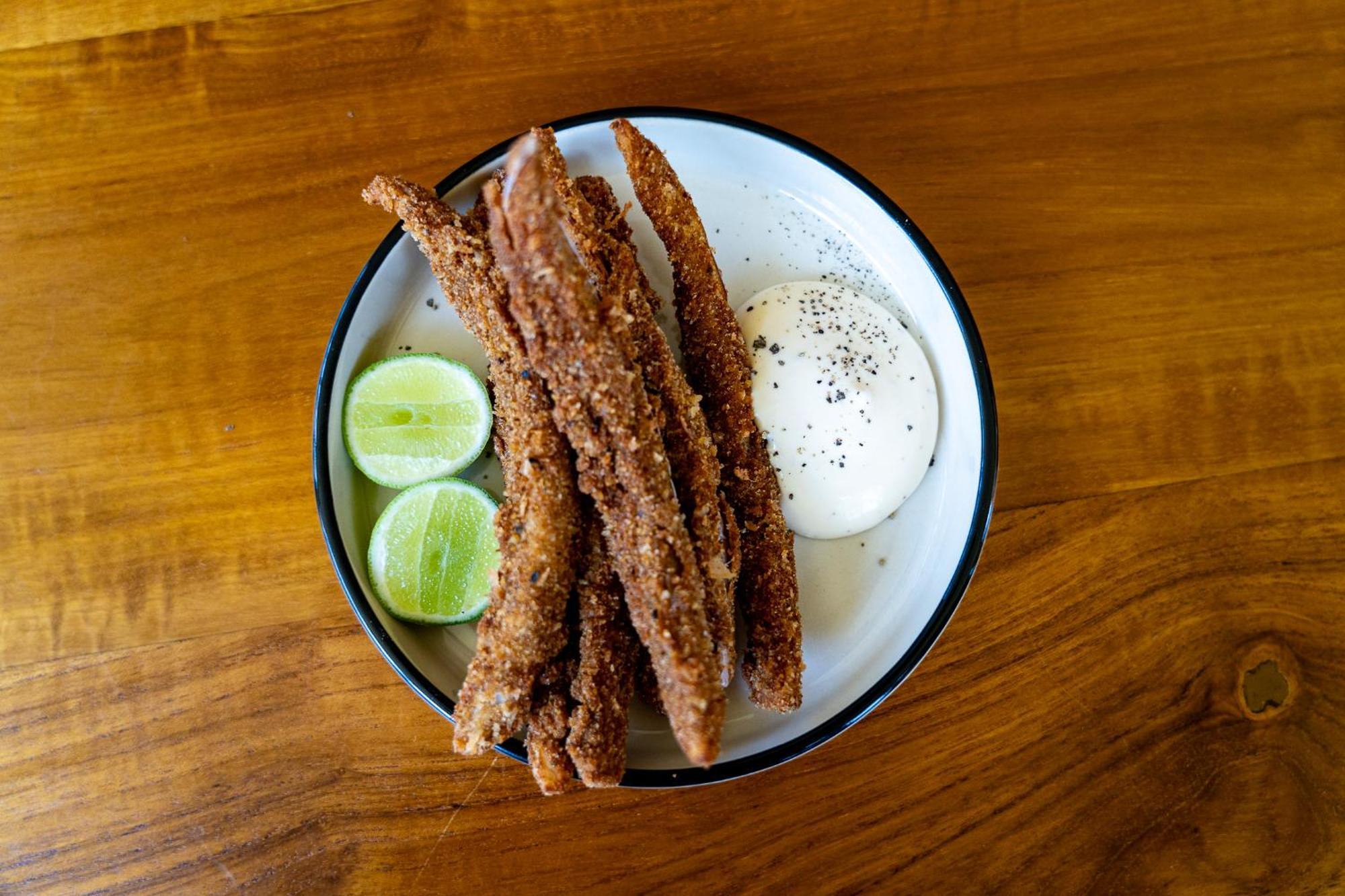 Meraki Polhena Luaran gambar